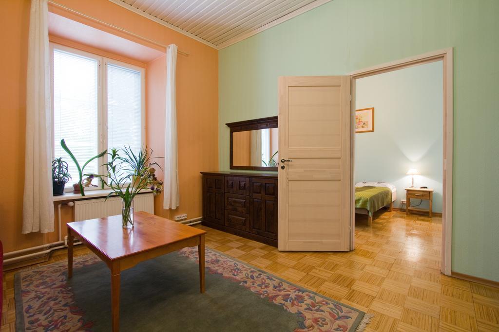 Готель Haeska Manor Екстер'єр фото