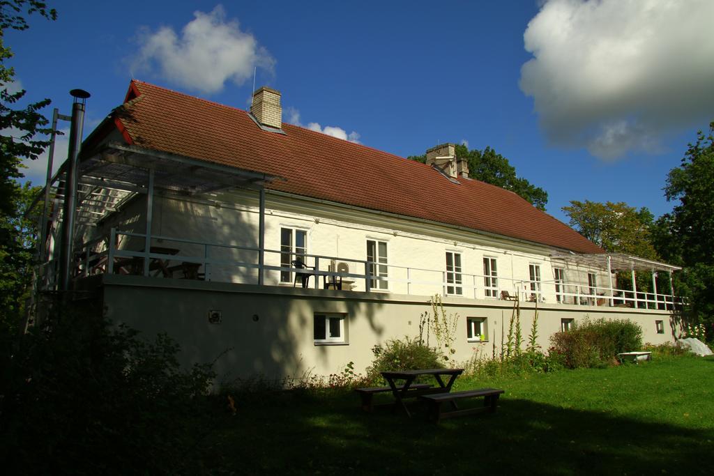 Готель Haeska Manor Екстер'єр фото